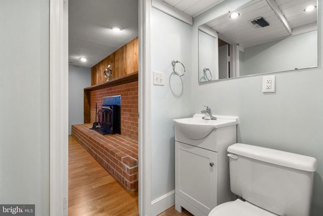 1008 JULIAN PL, Rockville, MD 20852