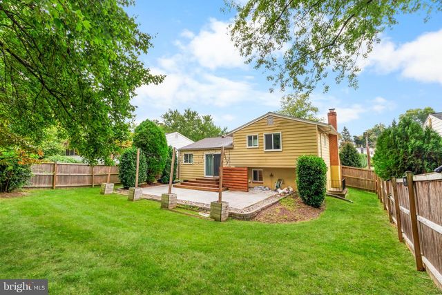 1008 JULIAN PL, Rockville, MD 20852