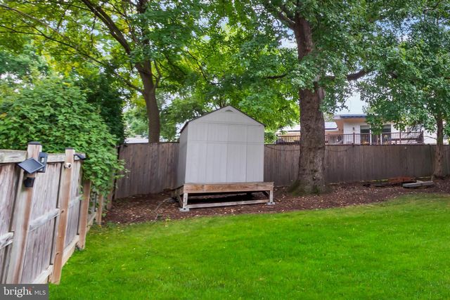 1008 JULIAN PL, Rockville, MD 20852