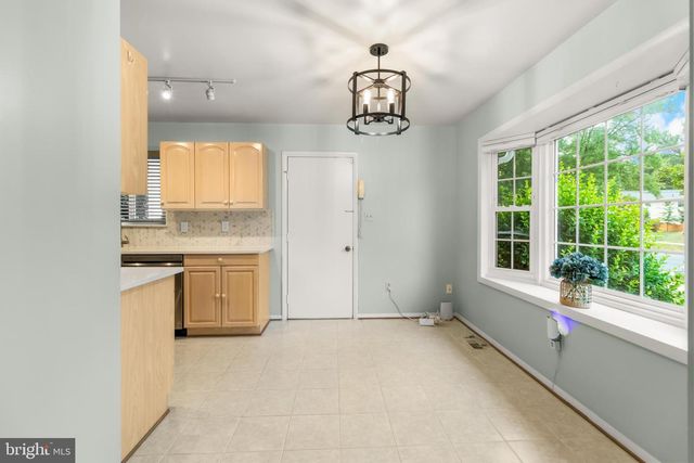 1008 JULIAN PL, Rockville, MD 20852