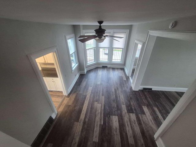 2028 W Michigan STREET, Milwaukee, WI 53233