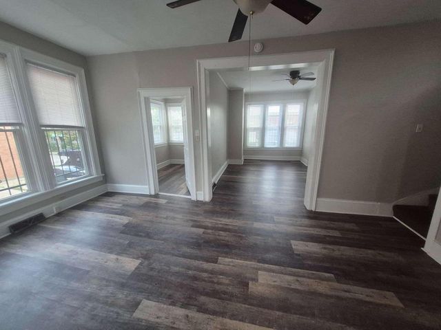2028 W Michigan STREET, Milwaukee, WI 53233