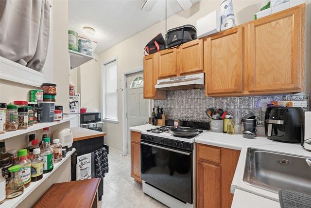 410 Todd St, Regent Square, PA 15221
