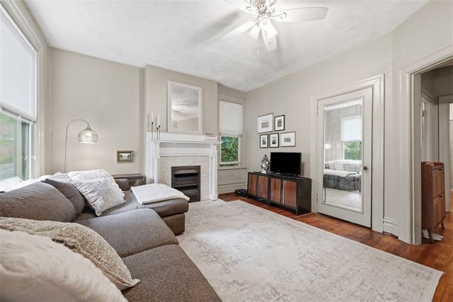 410 Todd St, Regent Square, PA 15221
