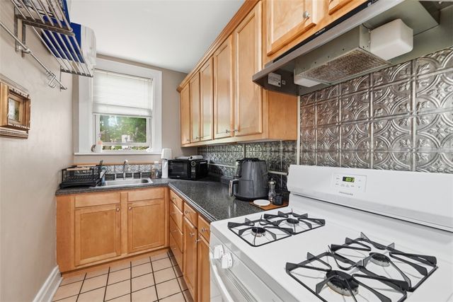 410 Todd St, Regent Square, PA 15221