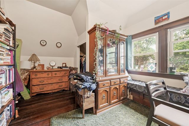 410 Todd St, Regent Square, PA 15221