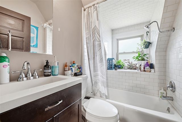 410 Todd St, Regent Square, PA 15221