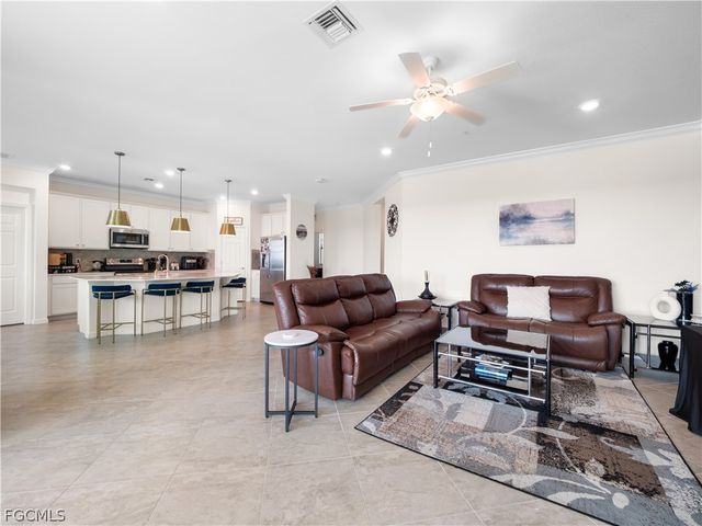 11785 Grand Belvedere WAY 202, Fort Myers, FL 33913