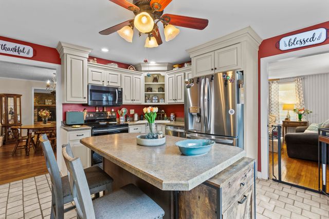 363 Douglas Avenue, Versailles, KY 40383