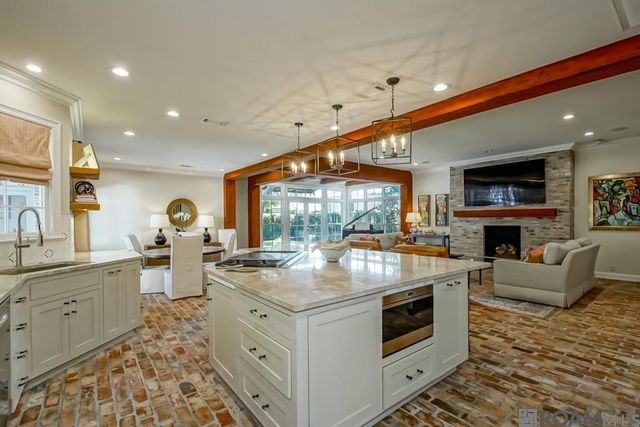 18321 N Mission Hills Ave, Baton Rouge, LA 70810