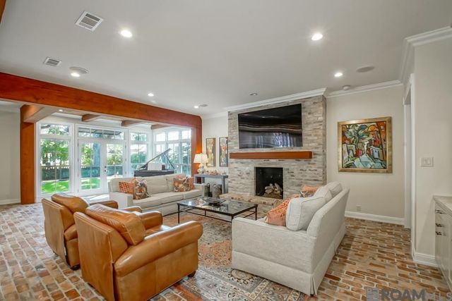 18321 N Mission Hills Ave, Baton Rouge, LA 70810