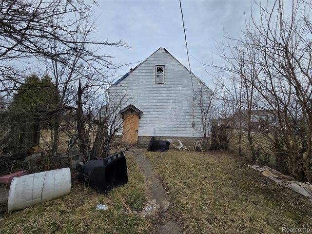 3859 Manistique Street, Detroit, MI 48215