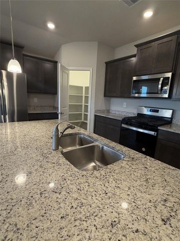 610 Legrand Street, Brenham, TX 77833