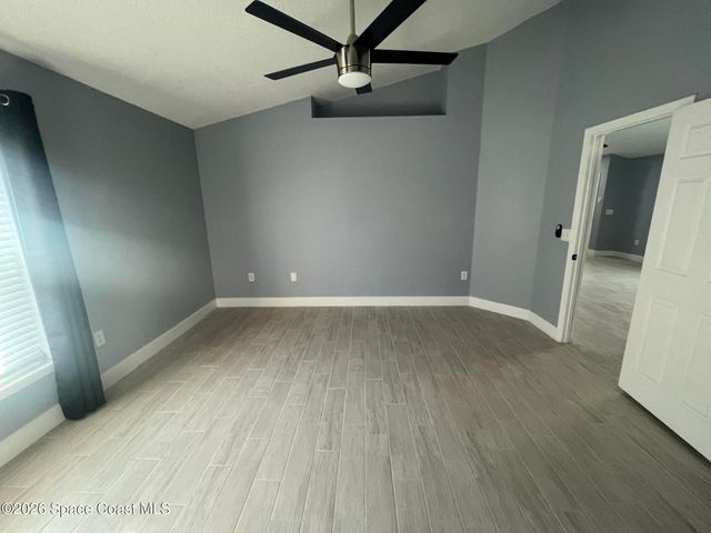 2226 Redwood Circle NE, Palm Bay, FL 32905