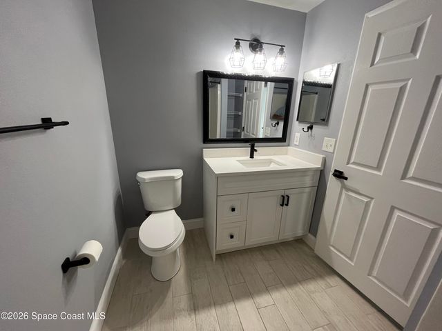 2226 Redwood Circle NE, Palm Bay, FL 32905