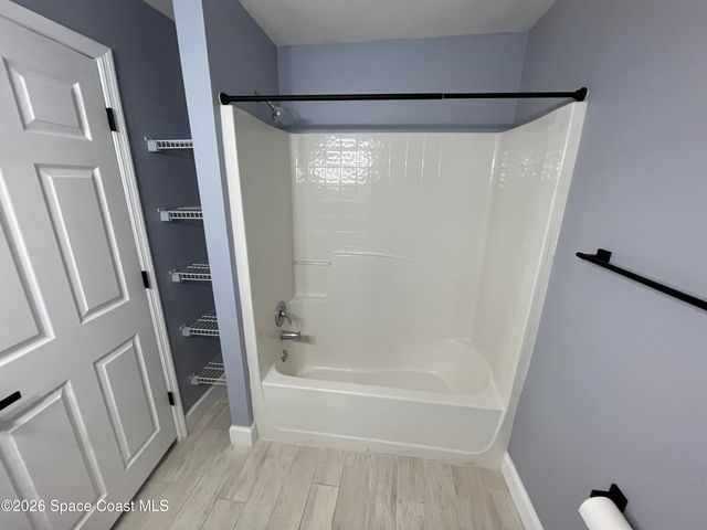 2226 Redwood Circle NE, Palm Bay, FL 32905