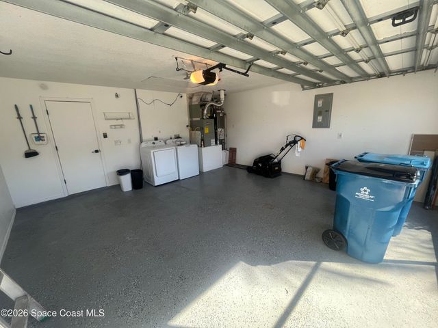 2226 Redwood Circle NE, Palm Bay, FL 32905