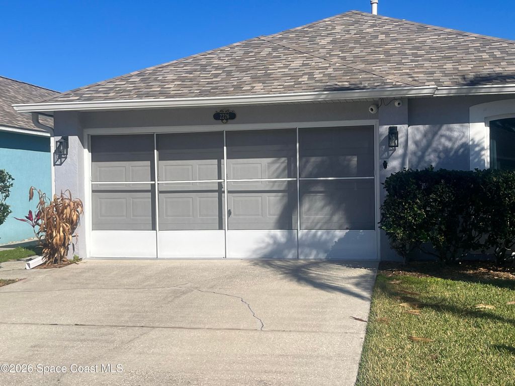 2226 Redwood Circle NE, Palm Bay, FL 32905