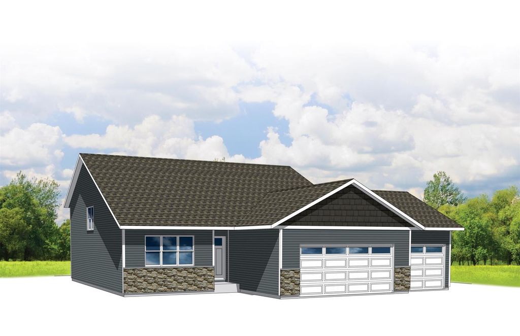 640 STILL WATERS LANE, Plover, WI 54467