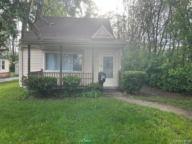 15545 Woodbine, Redford, MI 48239