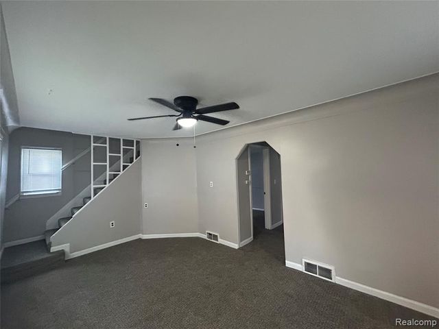 15545 Woodbine, Redford, MI 48239