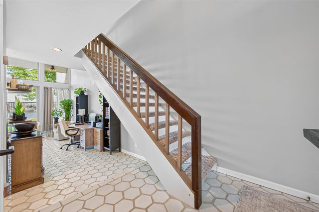 4018 Knollcrest Drive, Montgomery, TX 77356