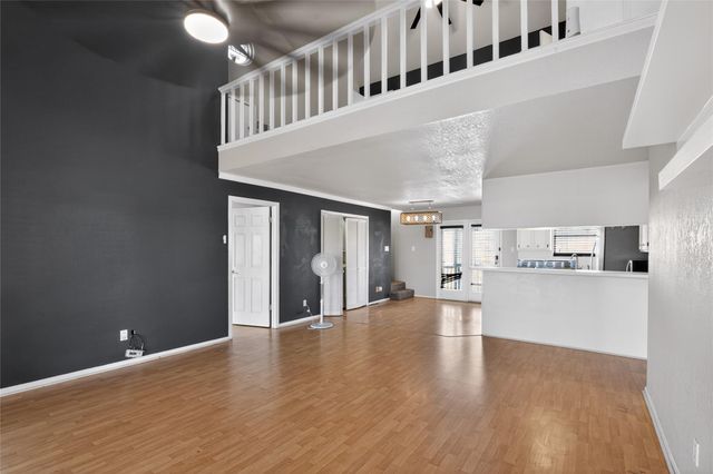 34 N Omega Street, La Marque, TX 77568