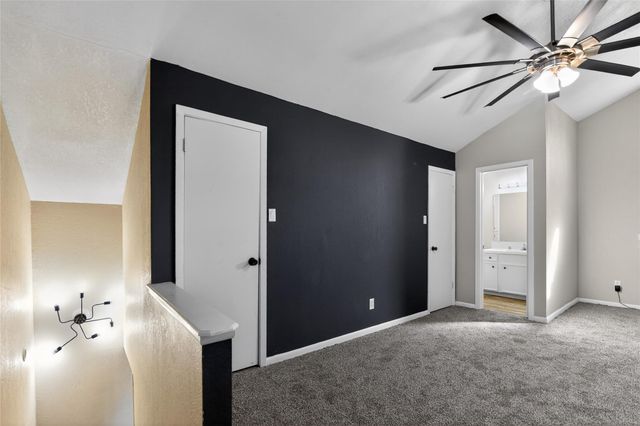 34 N Omega Street, La Marque, TX 77568