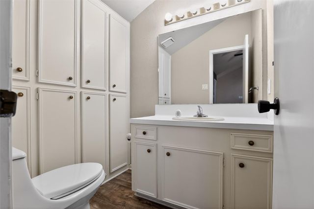 34 N Omega Street, La Marque, TX 77568