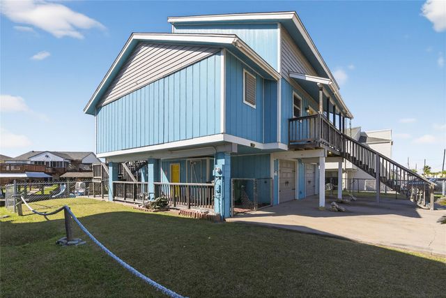 34 N Omega Street, La Marque, TX 77568