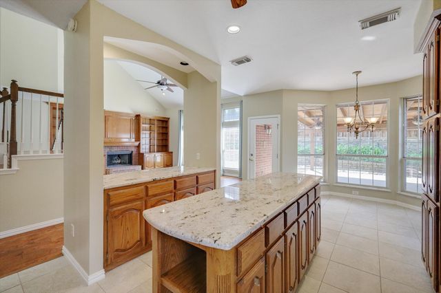 1012 Canongate Drive, Flower Mound, TX 75022
