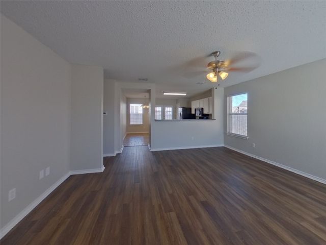 4604 Palm Ridge Drive, Fort Worth, TX 76133