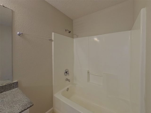 4604 Palm Ridge Drive, Fort Worth, TX 76133