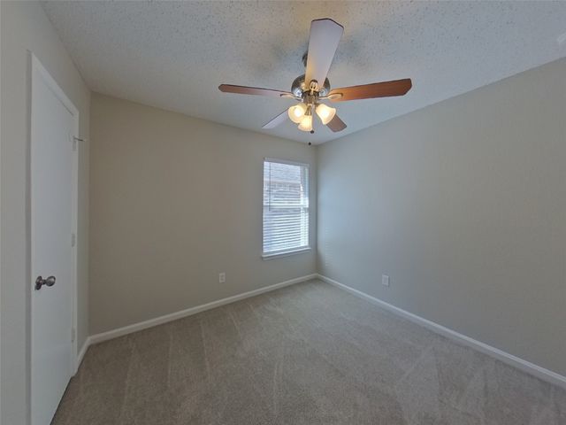 4604 Palm Ridge Drive, Fort Worth, TX 76133