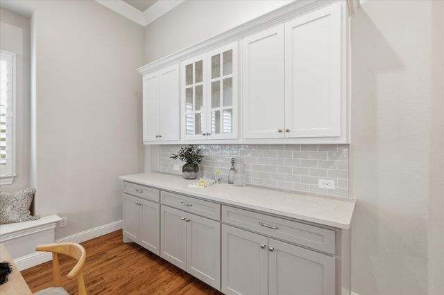 2706 Woodpoint Road, Lewisville, TX 75067