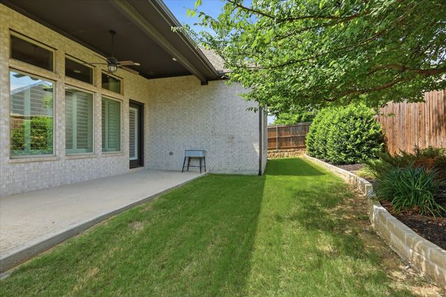 2706 Woodpoint Road, Lewisville, TX 75067