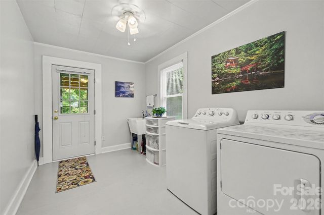 1506 S Morgan Street, Shelby, NC 28152