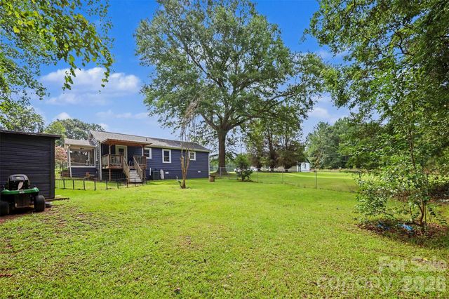 1506 S Morgan Street, Shelby, NC 28152