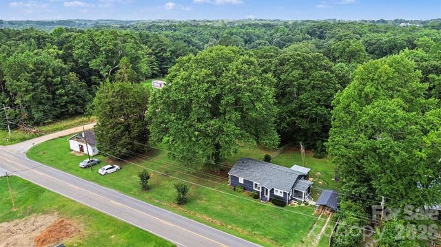 1506 S Morgan Street, Shelby, NC 28152