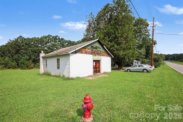 1506 S Morgan Street, Shelby, NC 28152
