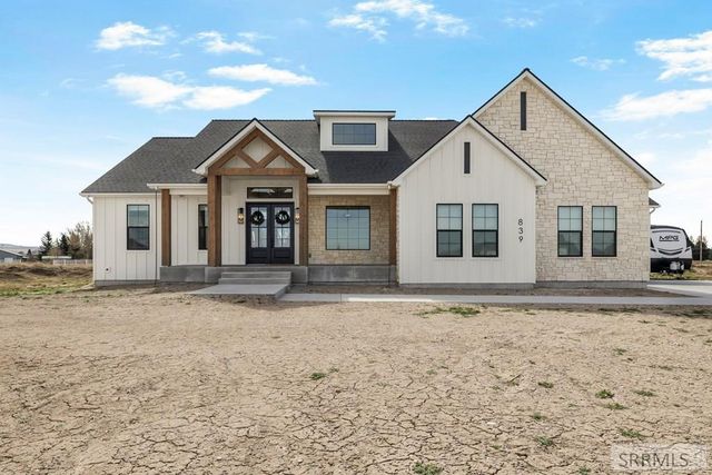 839 E 1560 N, Shelley, ID 83274