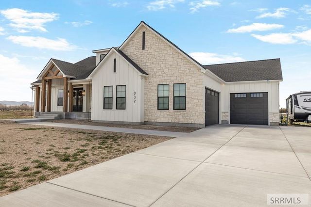 839 E 1560 N, Shelley, ID 83274