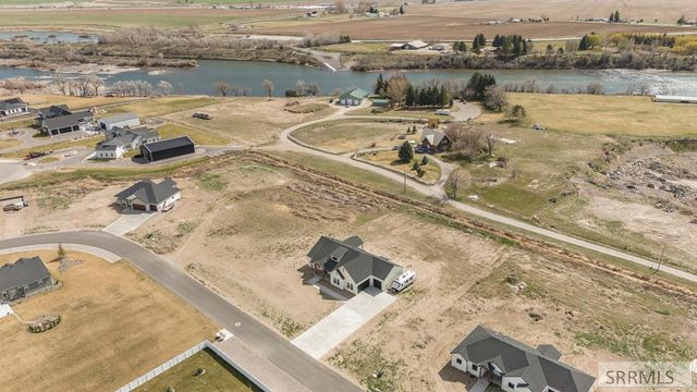 839 E 1560 N, Shelley, ID 83274
