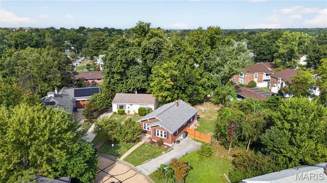 423 Heman Drive, Kirkwood, MO 63122