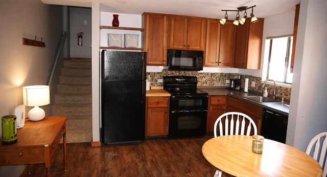 11723 Snowpeak Way Unit 567, Truckee, CA 96161