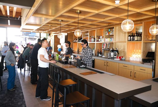 11723 Snowpeak Way Unit 567, Truckee, CA 96161