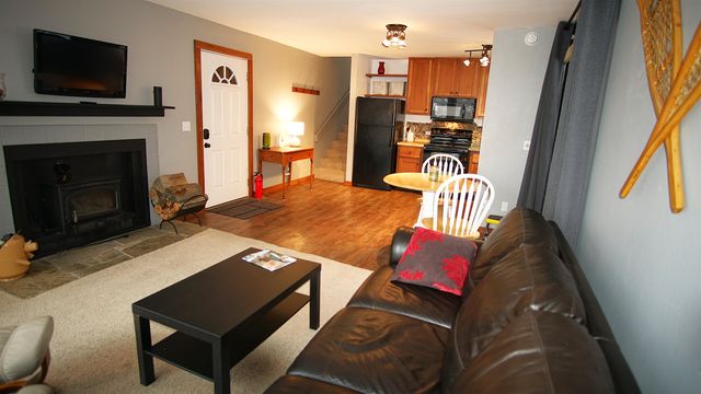 11723 Snowpeak Way Unit 567, Truckee, CA 96161