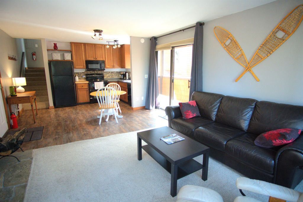 11723 Snowpeak Way Unit 567, Truckee, CA 96161