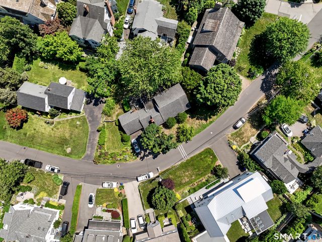 14 Meridian Road, Norwalk, CT 06853