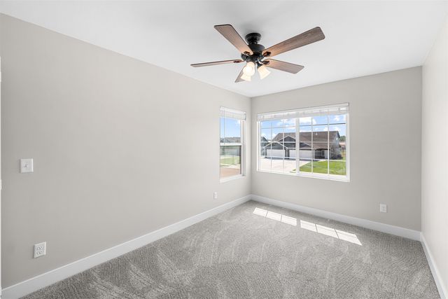 2725 Tim Rogers Ln, Salina, KS 67401